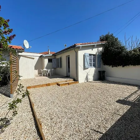 Maisonnette De L'aiguillon * 阿卡雄