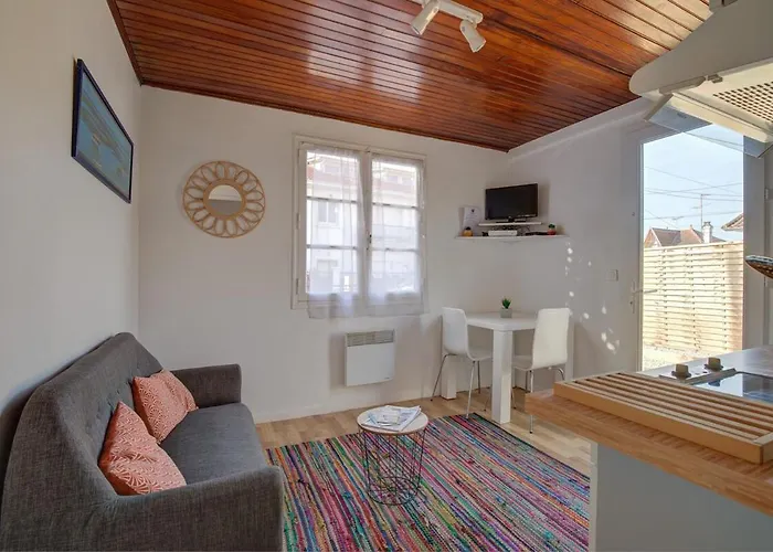 Πανσιόν Maisonnette De L'aiguillon